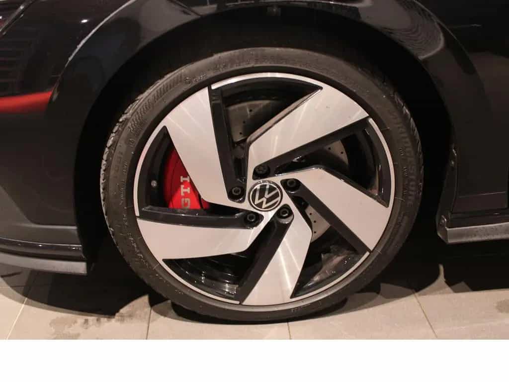 Volkswagen Golf GTI Clubsport MATRIX*PANO*SHZ*NAVI*VIRT* 09/2021-photo-25