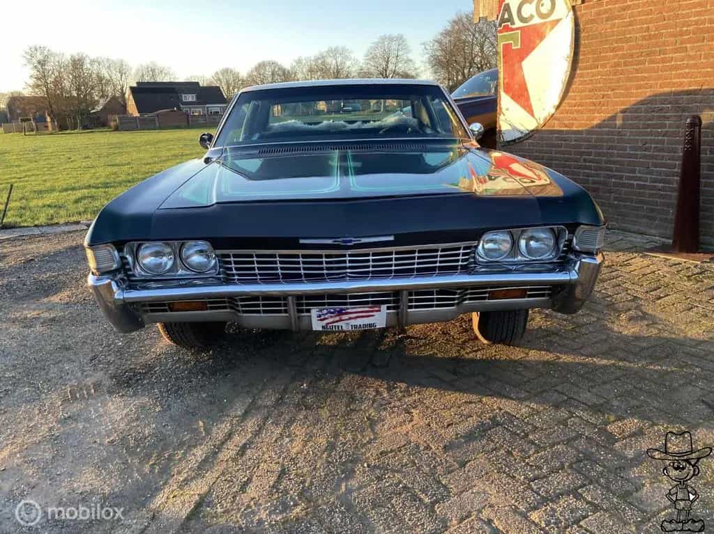 Chevrolet USA impala custom 2 door hardtop coupe lowrider 02/1968-photo-13