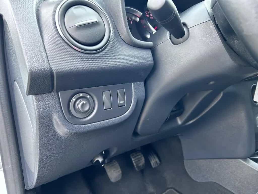 Dacia Sandero 1.0 TCe 100 Comfort NAVI+KLIMAAUTOM.+ 01/2021-photo-27