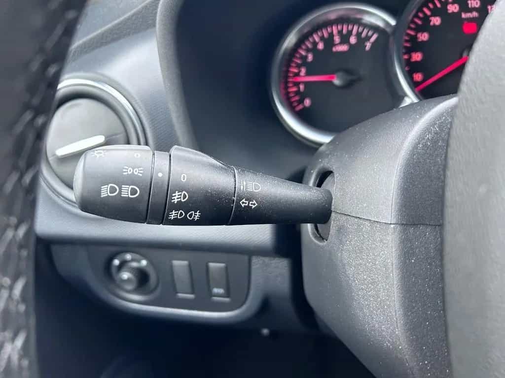 Dacia Sandero 1.0 TCe 100 Comfort NAVI+KLIMAAUTOM.+ 01/2021-photo-28