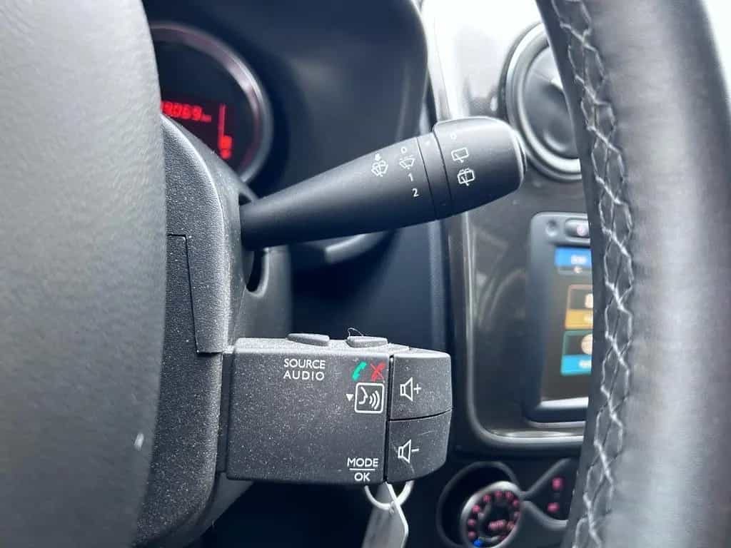 Dacia Sandero 1.0 TCe 100 Comfort NAVI+KLIMAAUTOM.+ 01/2021-photo-29