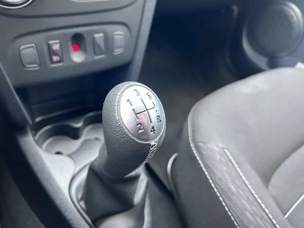 Dacia Sandero 1.0 TCe 100 Comfort NAVI+KLIMAAUTOM.+ 01/2021-photo-32