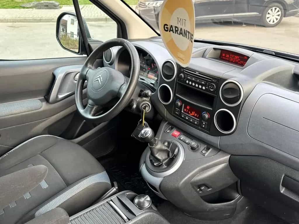 Citroën Berlingo 1.6 Kombi XTR 5-SITZER+KLIMAAUT+MFL+ISO 01/2009-photo-17