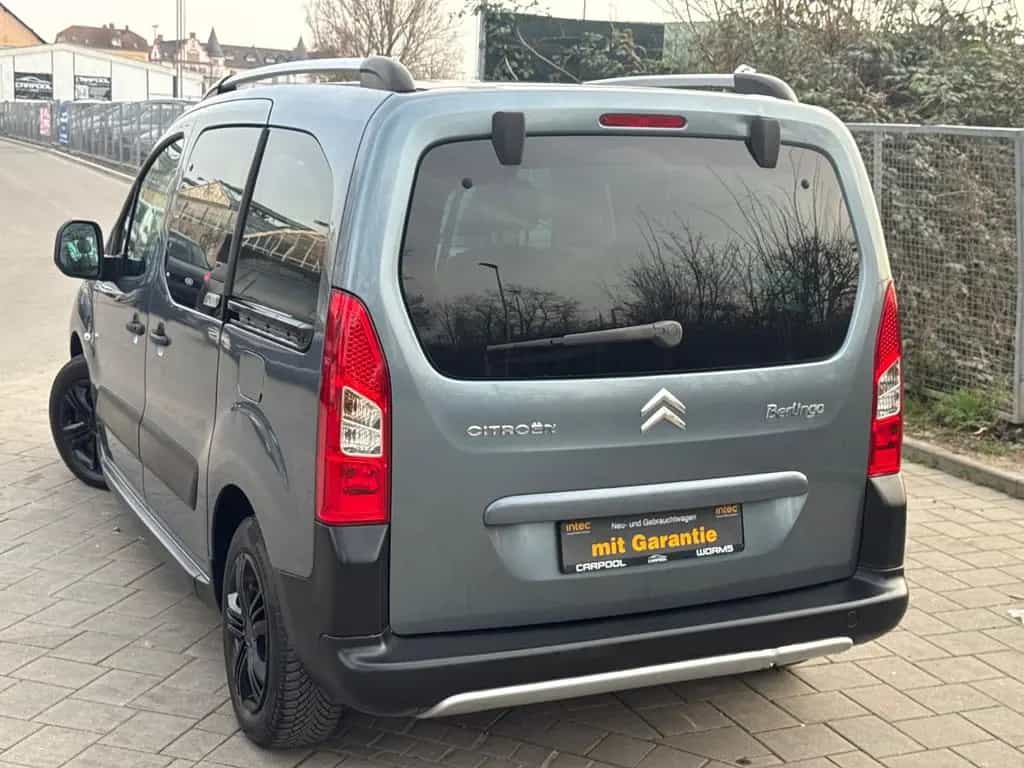 Citroën Berlingo 1.6 Kombi XTR 5-SITZER+KLIMAAUT+MFL+ISO 01/2009-photo-7
