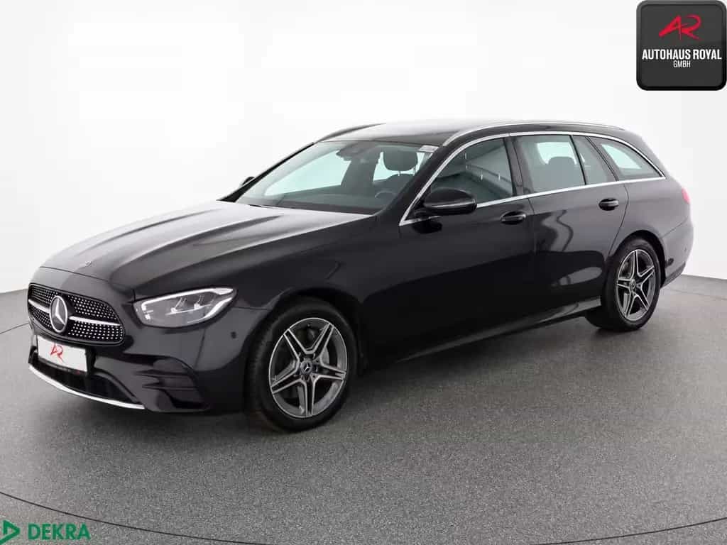 Mercedes-Benz E 300 d T 4M AMG KAMERA,PANO,AMBIENTE,MEMORY,AHK 07/2022-photo-0