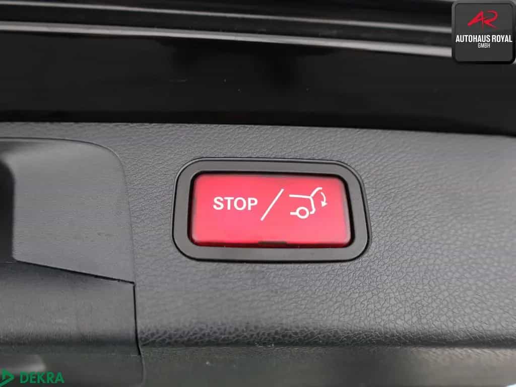 Mercedes-Benz E 300 d T 4M AMG KAMERA,PANO,AMBIENTE,MEMORY,AHK 07/2022-photo-24