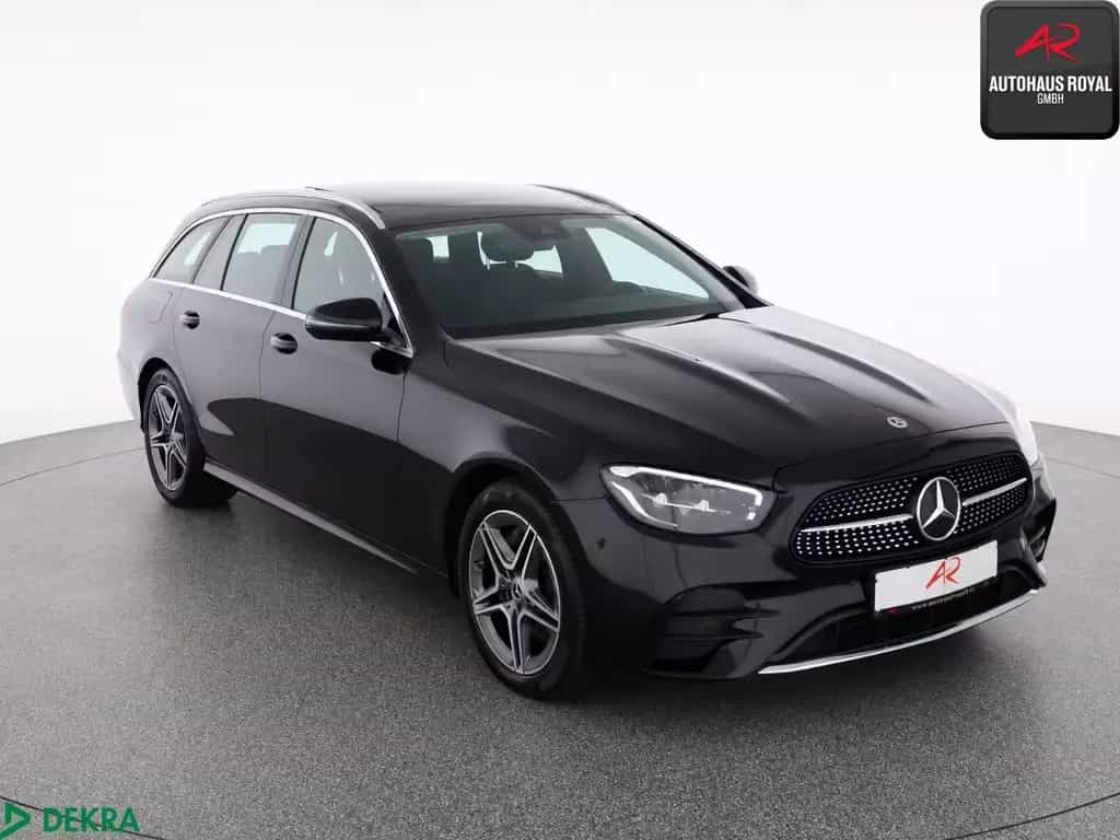 Mercedes-Benz E 300 d T 4M AMG KAMERA,PANO,AMBIENTE,MEMORY,AHK 07/2022-photo-6