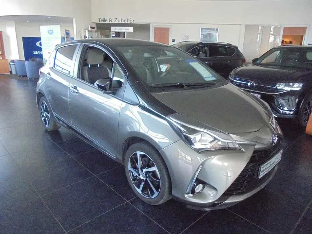 Toyota Yaris 5-Türer 1,5-Dual-VVT-iE Style Selection 03/2021-photo-1