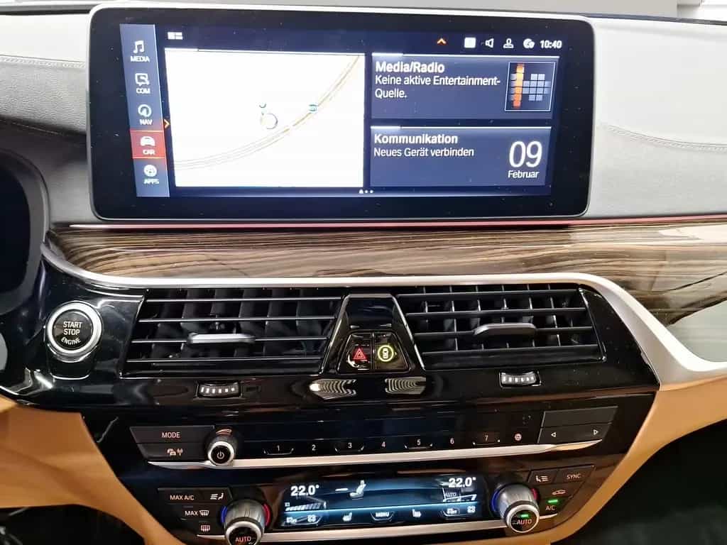 BMW 5 Series d xDrive Touring AHK Driv.Assist.Prof Kamera 11/2022-photo-14