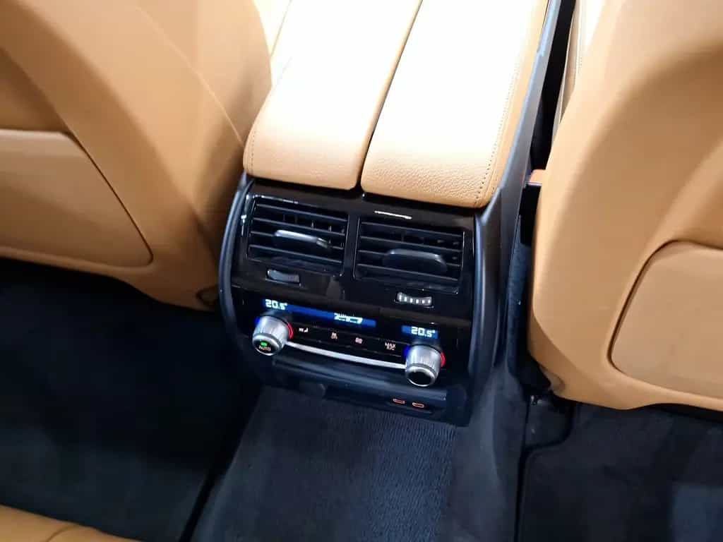 BMW 5 Series d xDrive Touring AHK Driv.Assist.Prof Kamera 11/2022-photo-16