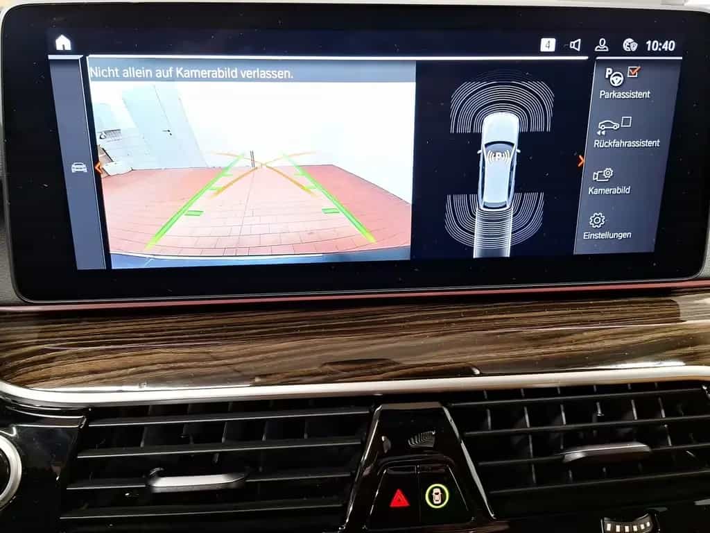 BMW 5 Series d xDrive Touring AHK Driv.Assist.Prof Kamera 11/2022-photo-18