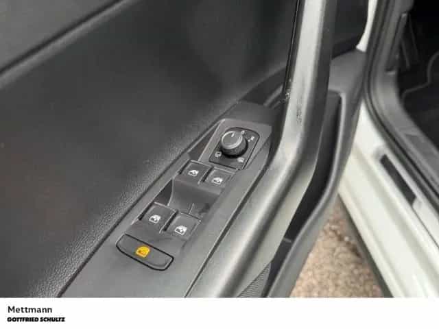 Volkswagen Polo 1.0 TSI R-Line DSG LED NAVI KAMERA PDC SHZ 01/2023-photo-9