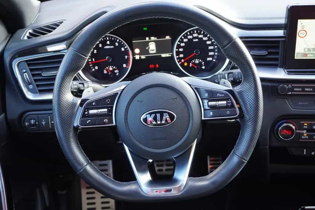 Kia Ceed SW 1.4 T-GDI DCT GT-Line ACC LED Navi PDC 07/2019-photo-13
