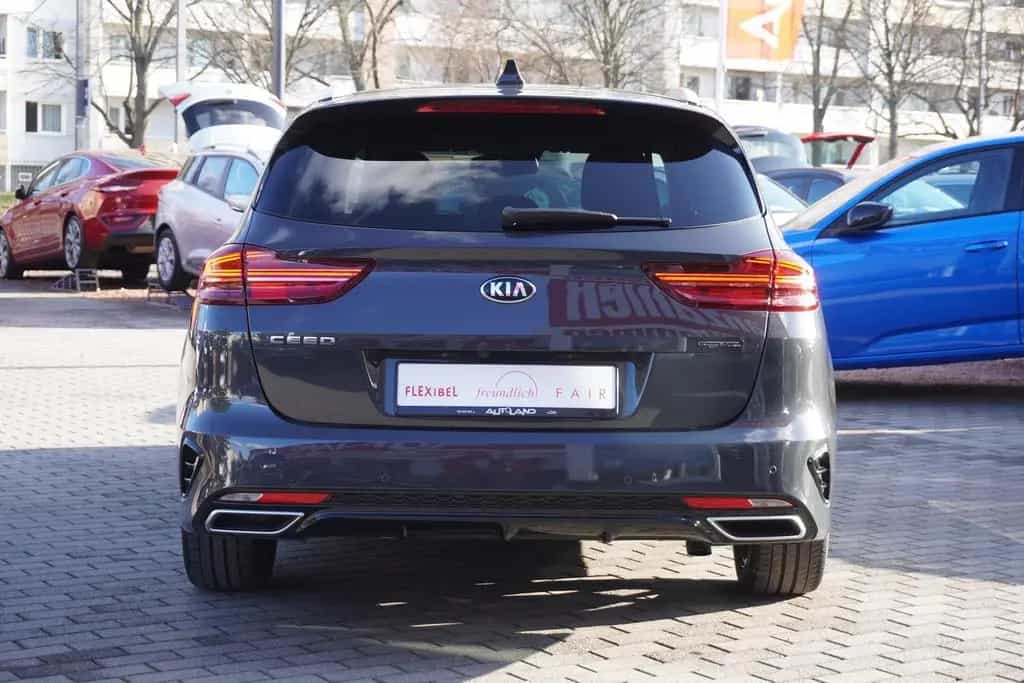 Kia Ceed SW 1.4 T-GDI DCT GT-Line ACC LED Navi PDC 07/2019-photo-4