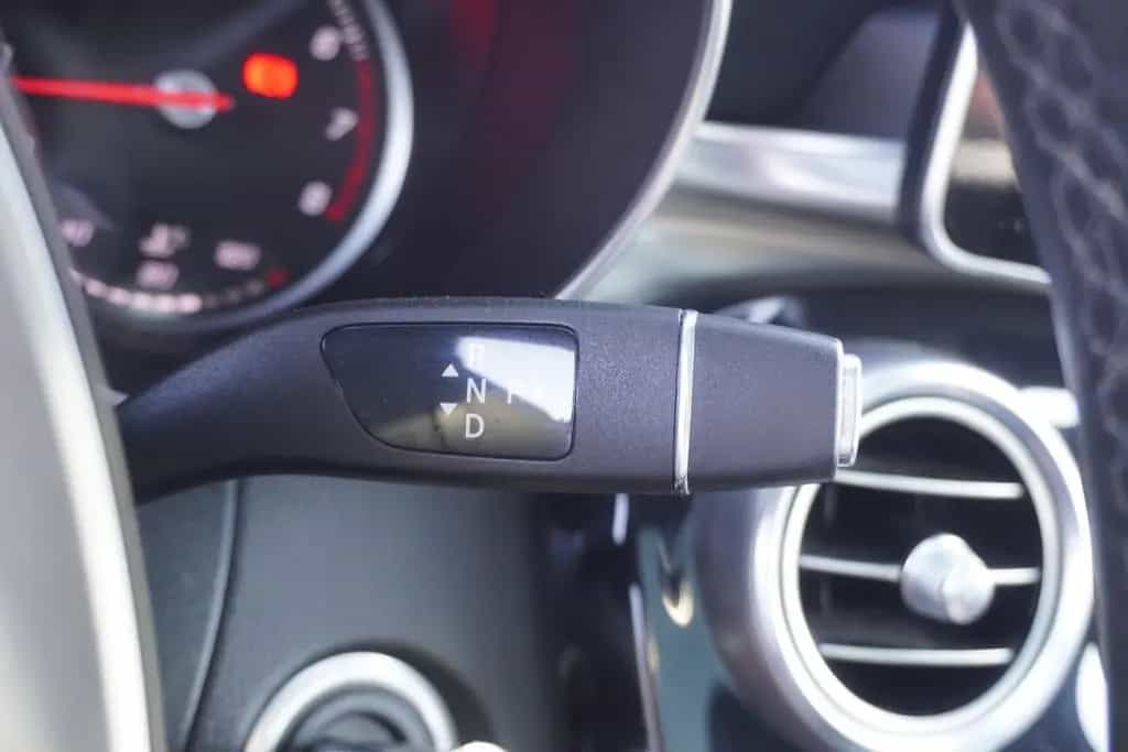 Mercedes-Benz GLC 250 4Matic Aut. LED Navi Panorama Burmester 04/2017-photo-20