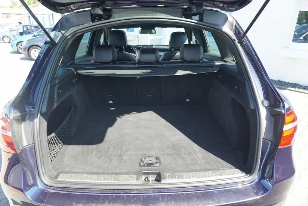 Mercedes-Benz GLC 250 4Matic Aut. LED Navi Panorama Burmester 04/2017-photo-28