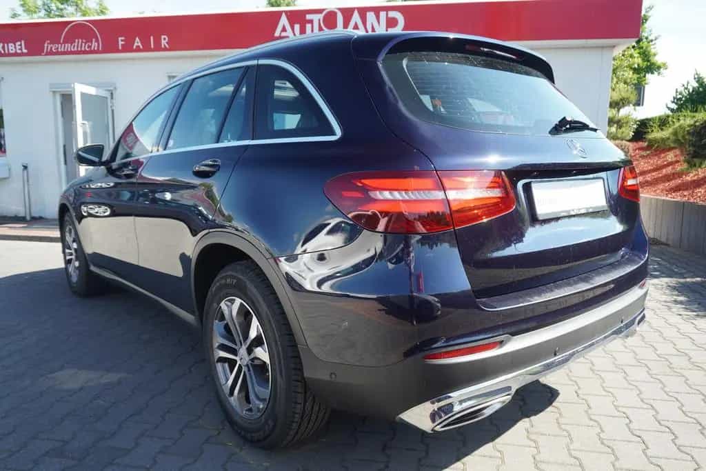 Mercedes-Benz GLC 250 4Matic Aut. LED Navi Panorama Burmester 04/2017-photo-3