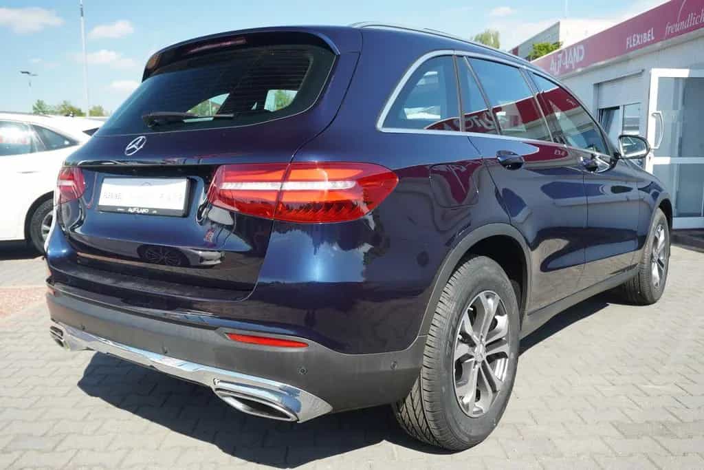 Mercedes-Benz GLC 250 4Matic Aut. LED Navi Panorama Burmester 04/2017-photo-5