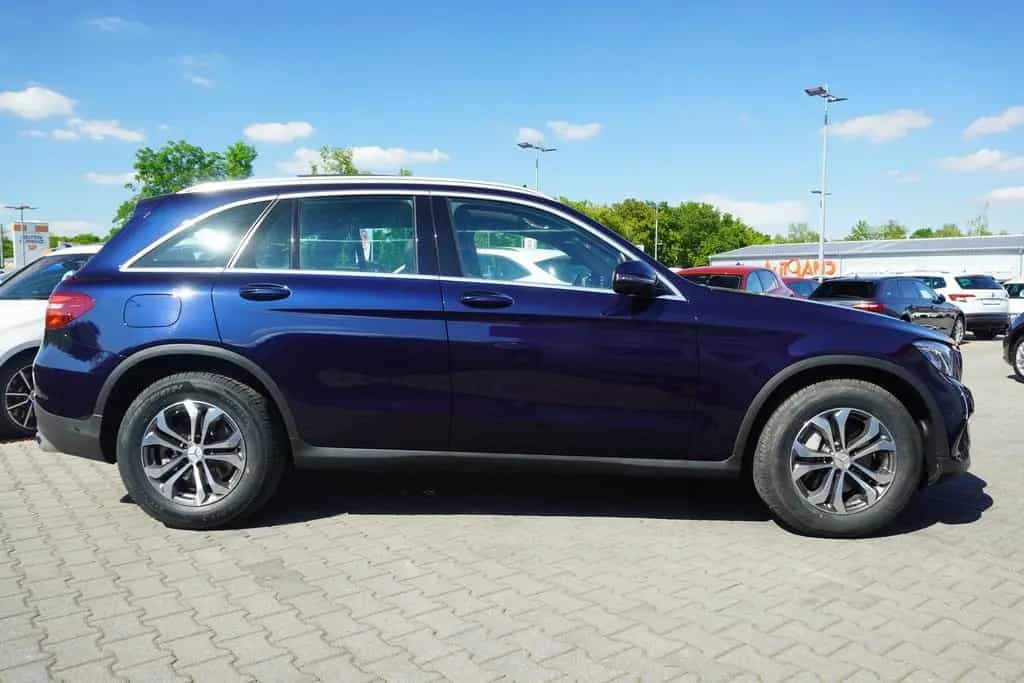 Mercedes-Benz GLC 250 4Matic Aut. LED Navi Panorama Burmester 04/2017-photo-6