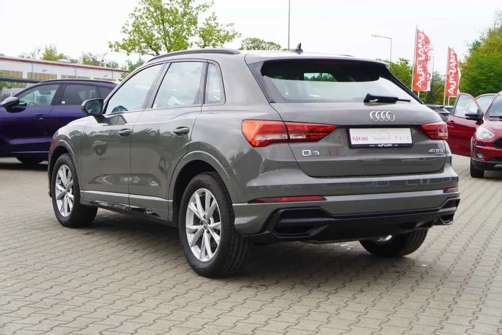 Audi Q3 40 TFSI quattro S line S-Tronic LED Navi PDC 10/2019-photo-3