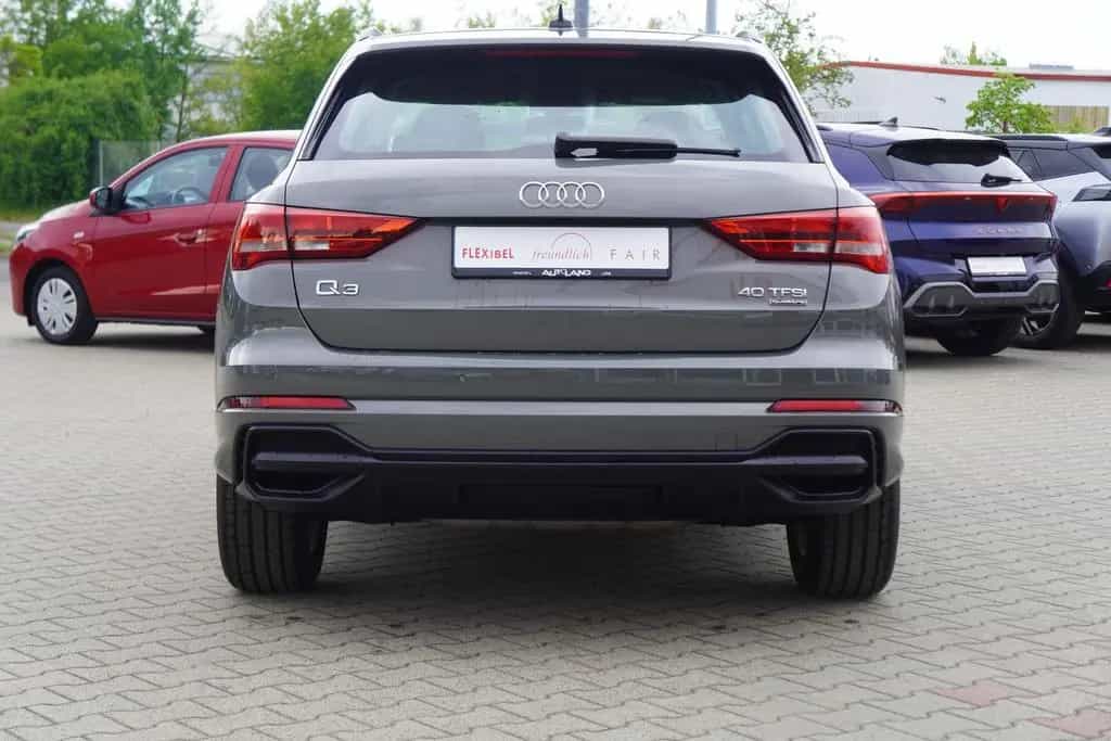 Audi Q3 40 TFSI quattro S line S-Tronic LED Navi PDC 10/2019-photo-4