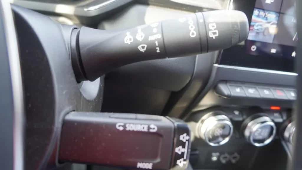Renault Captur II 1.3 TCE Rive Gauche LED Navi Kamera 06/2022-photo-19