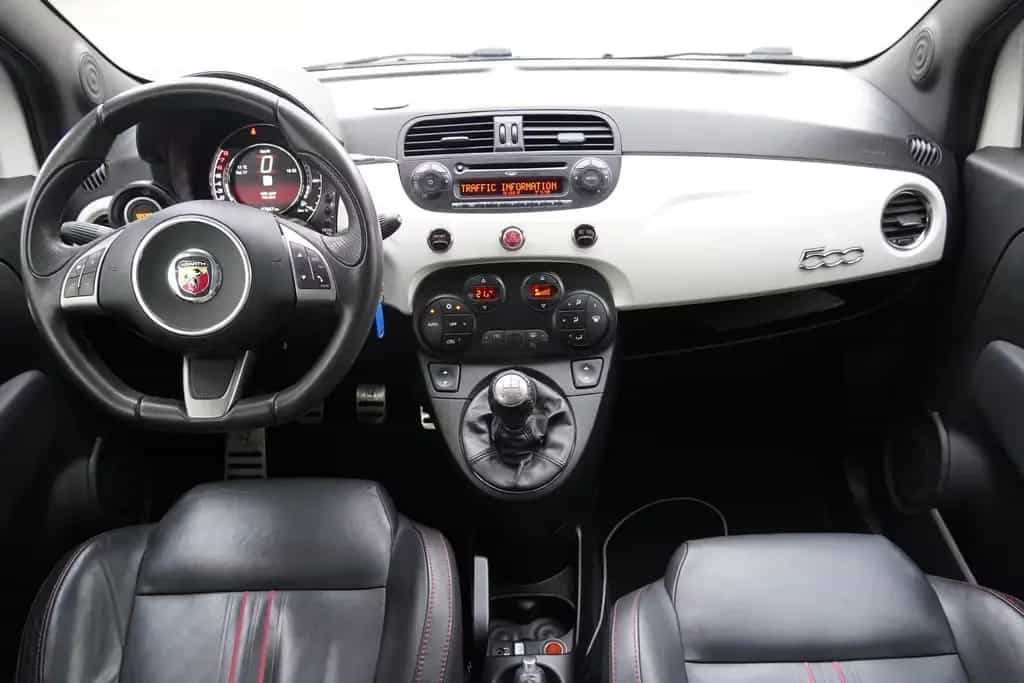 Abarth 595 1.4 Turismo Bi-Xenon Klimaaut. Panorama PDC 06/2016-photo-10