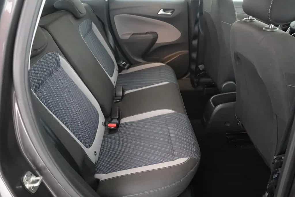 Opel Crossland 1.2 120 Jahre Kamera Winterpaket AHK 09/2019-photo-23