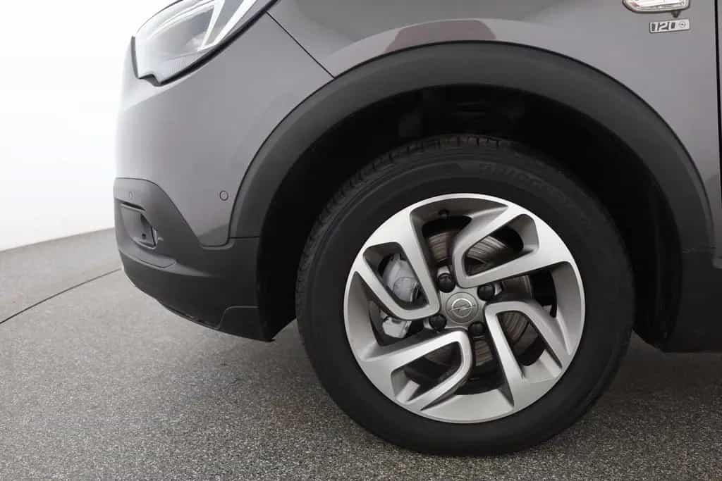 Opel Crossland 1.2 120 Jahre Kamera Winterpaket AHK 09/2019-photo-28