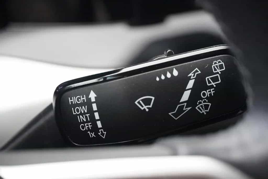 Volkswagen Golf VIII Variant 1.0 Life LED Klimaaut. DAB USB 06/2022-photo-21
