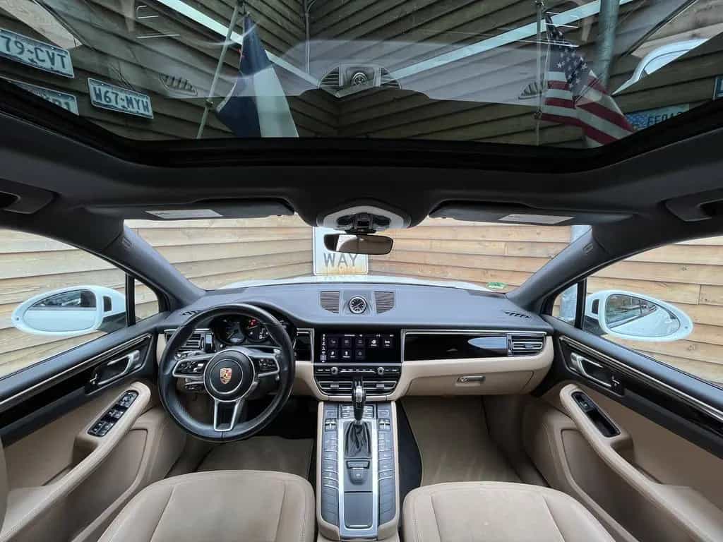 Porsche Macan Pano Navi SHZ LED Kamera 06/2020-photo-23