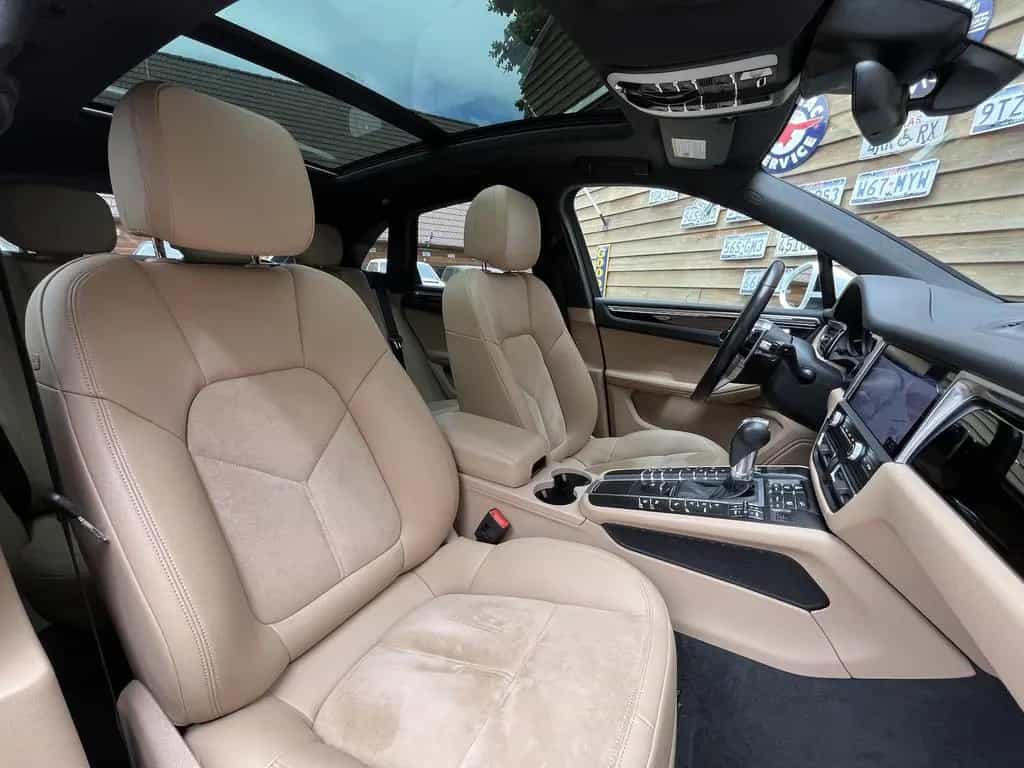 Porsche Macan Pano Navi SHZ LED Kamera 06/2020-photo-26