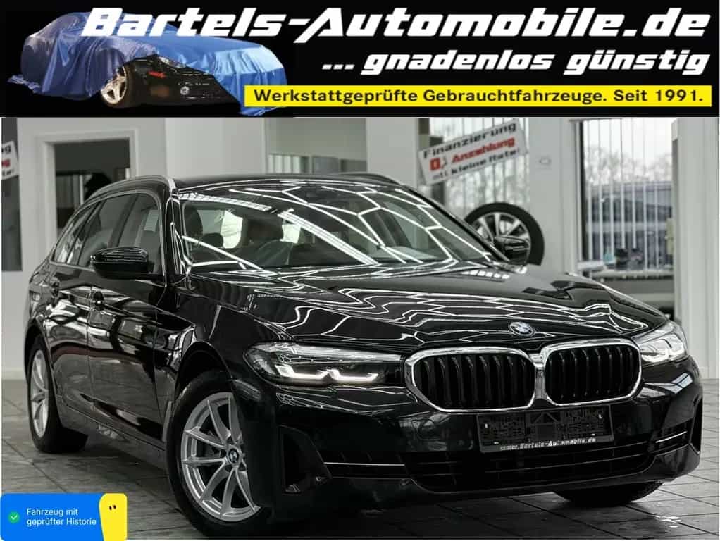 BMW 5 Series 520 dA Touring, Leder, 1 Hand, BMW Scheckheft 12/2022-photo-0