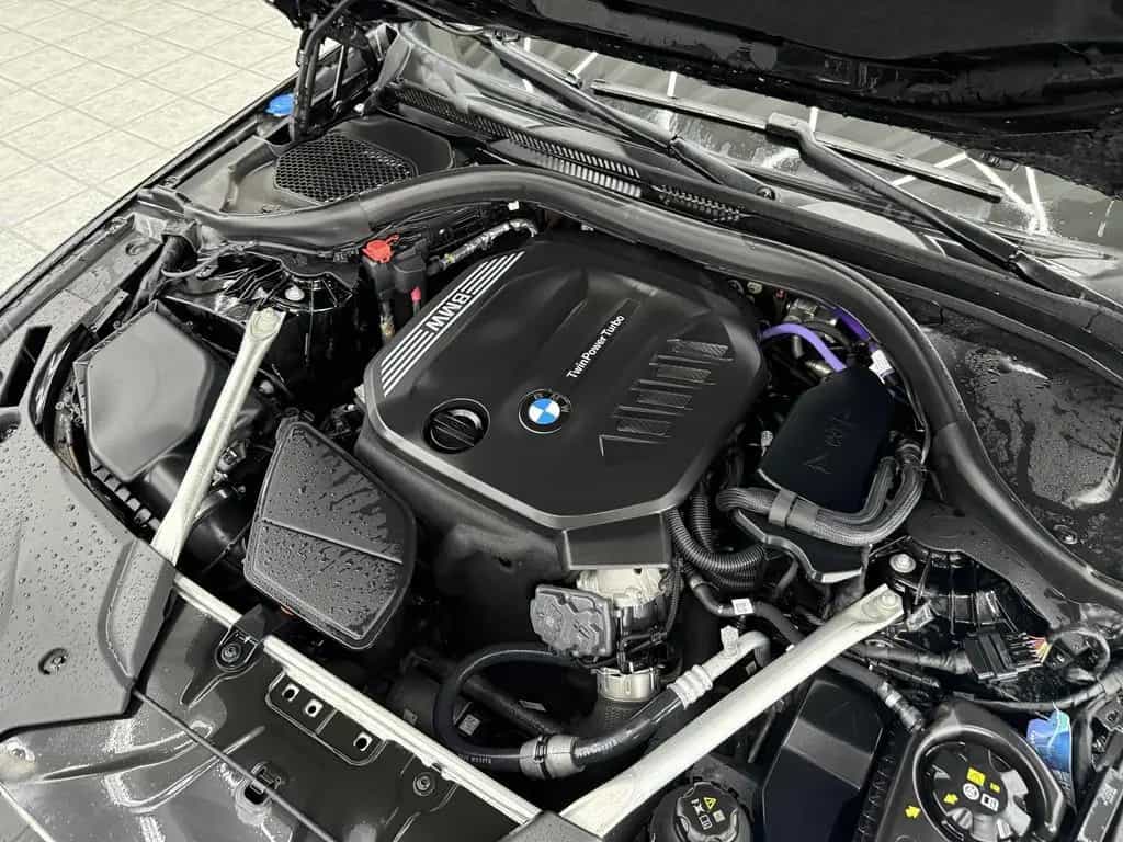 BMW 5 Series 520 dA Touring, Leder, 1 Hand, BMW Scheckheft 12/2022-photo-25