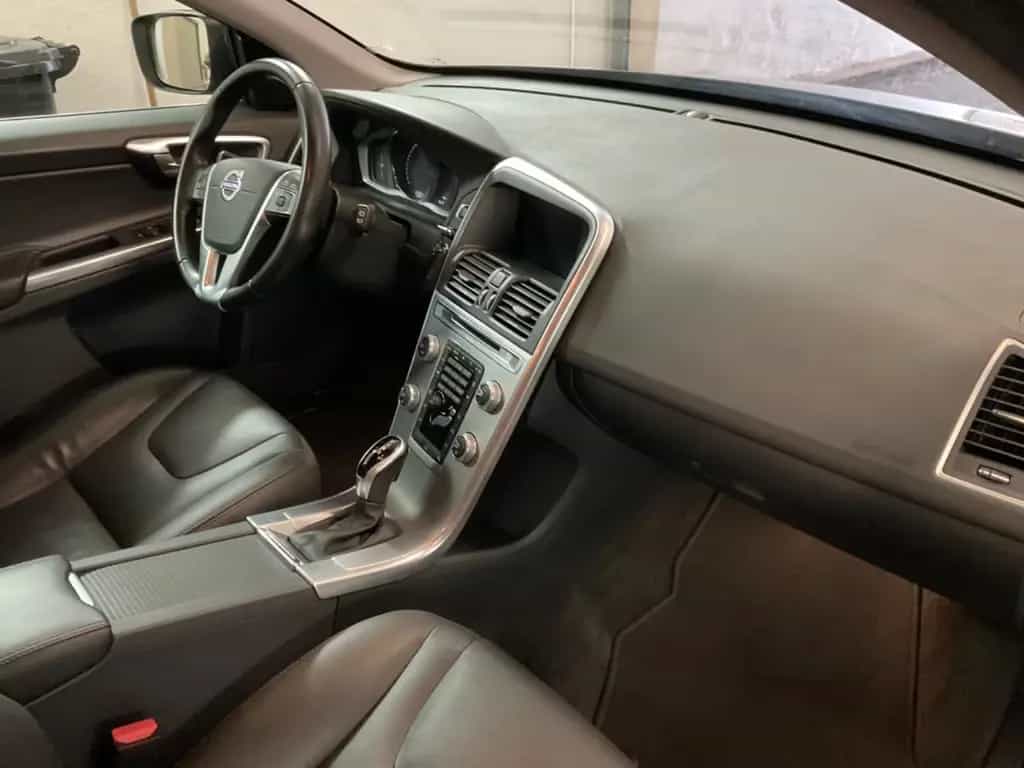 Volvo XC60 Summum 2WD Aut.Navi.Tüv05-2027 05/2017-photo-17