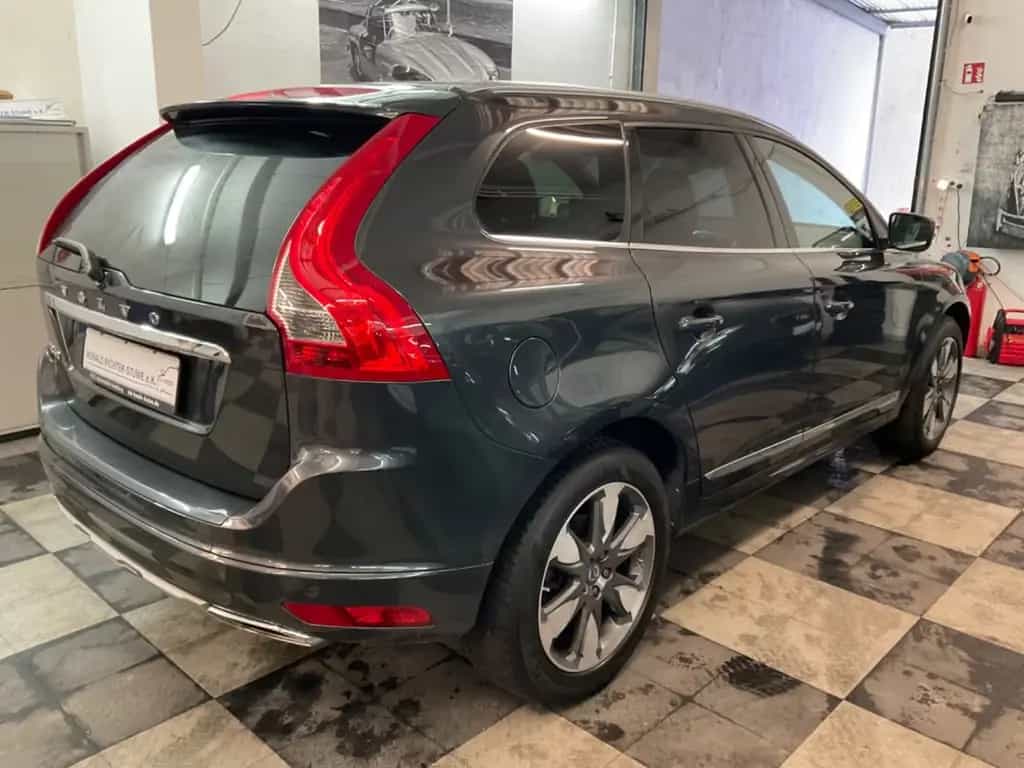 Volvo XC60 Summum 2WD Aut.Navi.Tüv05-2027 05/2017-photo-3