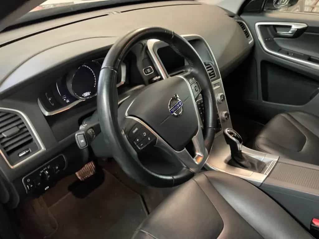 Volvo XC60 Summum 2WD Aut.Navi.Tüv05-2027 05/2017-photo-33