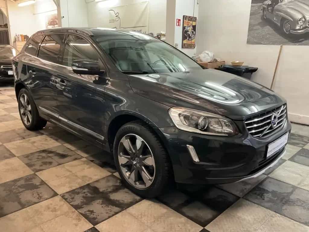 Volvo XC60 Summum 2WD Aut.Navi.Tüv05-2027 05/2017-photo-4