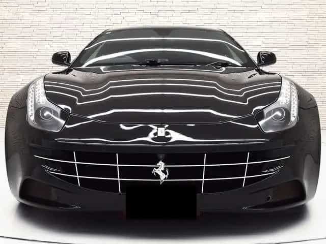 Ferrari FF 6,3 V12 4x4 06/2014-photo-1