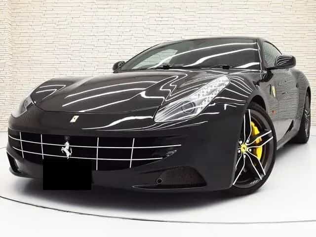 Ferrari FF 6,3 V12 4x4 06/2014-photo-4