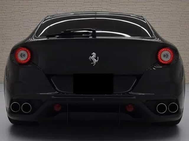 Ferrari FF 6,3 V12 4x4 06/2014-photo-6