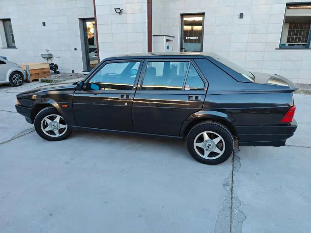 Alfa Romeo 75 motore nuovo 09/1992-photo-2
