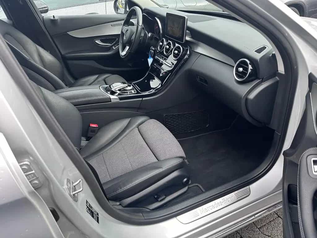 Mercedes-Benz C-Class 300 T Avantgarde 9G/LED/NAVI/TOTWASS./eHECK 06/2018-photo-19