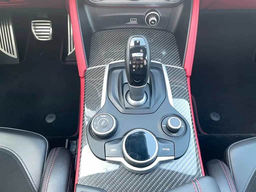 Alfa Romeo Stelvio Quadrifoglio Q4 09/2018-photo-15