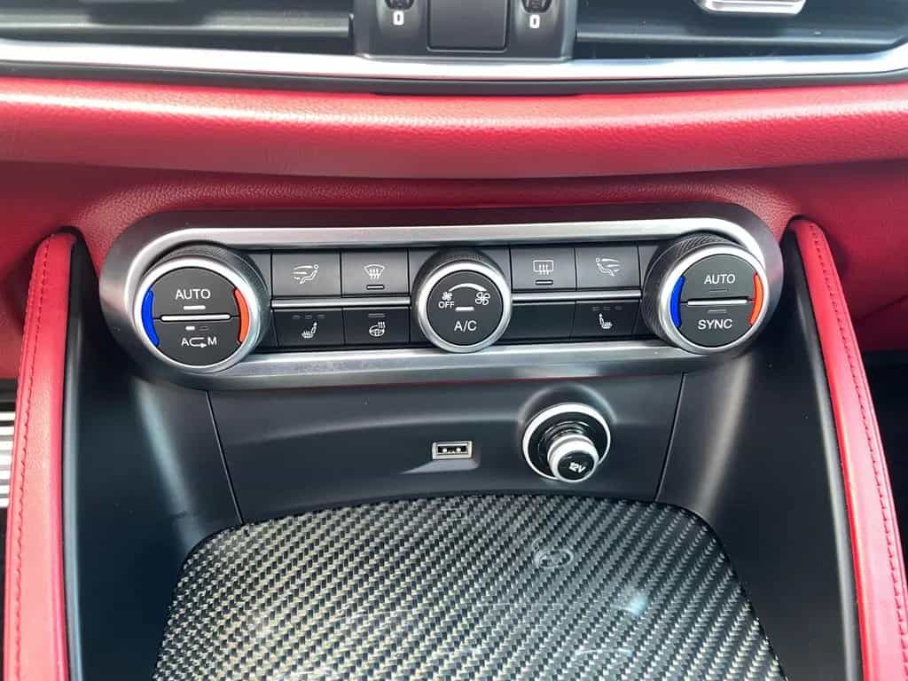 Alfa Romeo Stelvio Quadrifoglio Q4 09/2018-photo-18
