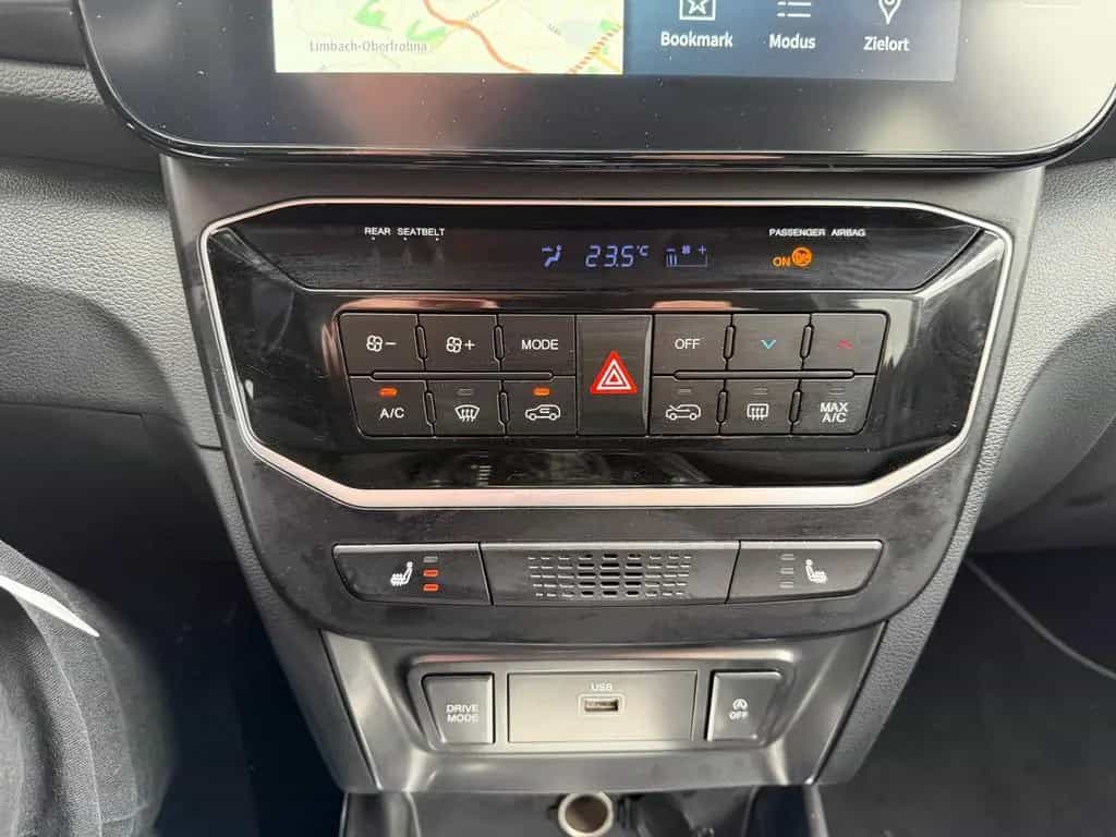 KGM Tivoli 1.5 T-GDI Nomad Kamera, Navi, Automatik 02/2025-photo-13