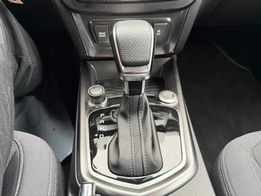 KGM Tivoli 1.5 T-GDI Nomad Kamera, Navi, Automatik 02/2025-photo-14