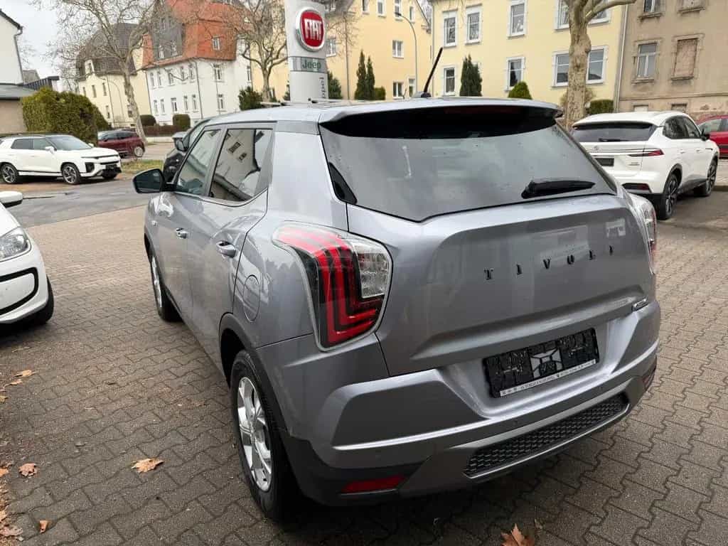 KGM Tivoli 1.5 T-GDI Nomad Kamera, Navi, Automatik 02/2025-photo-1