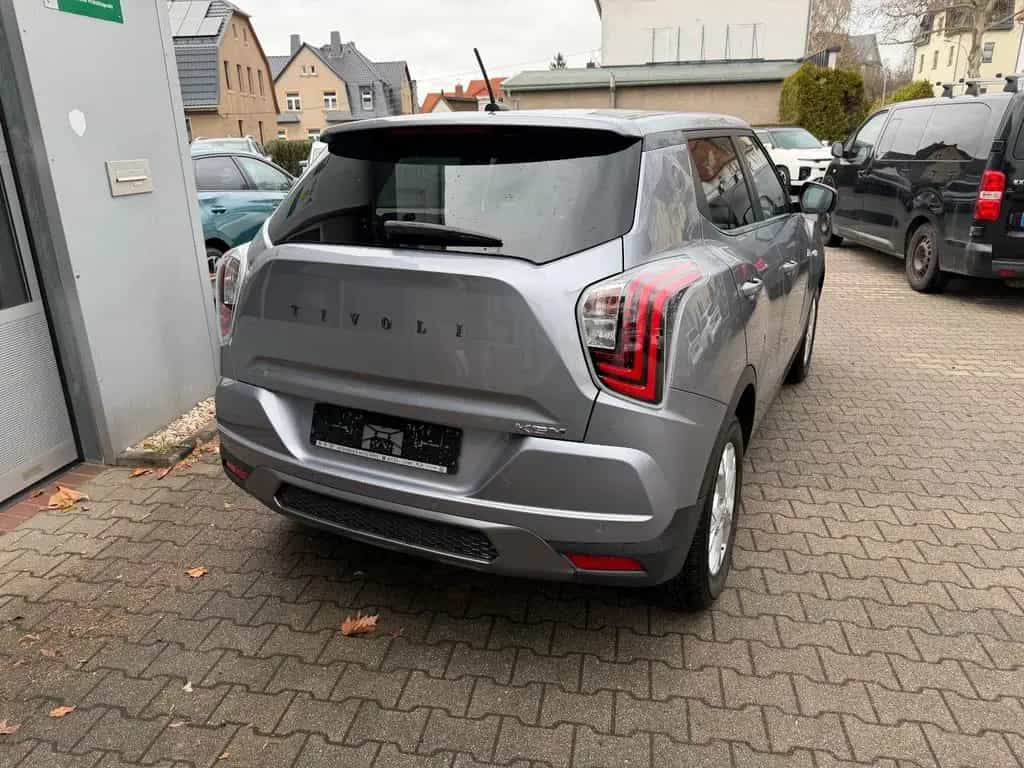 KGM Tivoli 1.5 T-GDI Nomad Kamera, Navi, Automatik 02/2025-photo-2