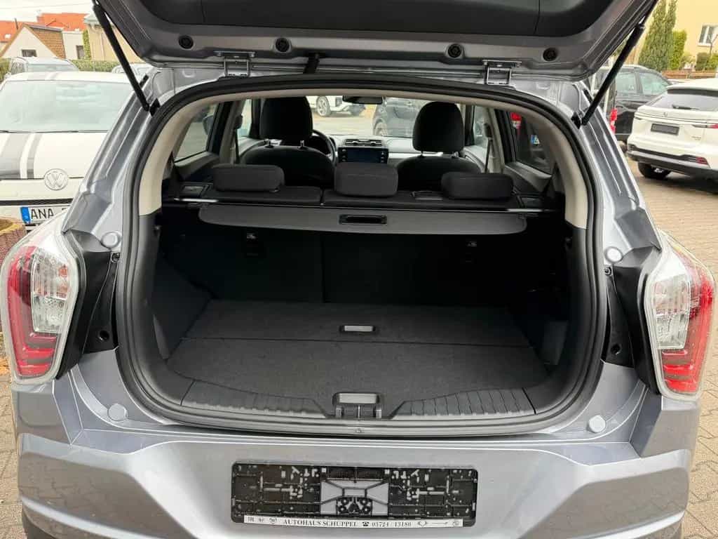 KGM Tivoli 1.5 T-GDI Nomad Kamera, Navi, Automatik 02/2025-photo-3